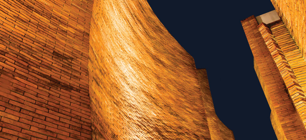 Wall Washing – แสงสว่างสม่ำเสมอบนผิวอาคาร