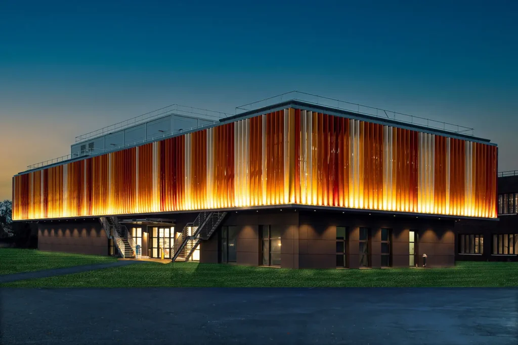 ประโยชน์ของการติดตั้ง Facade Lighting