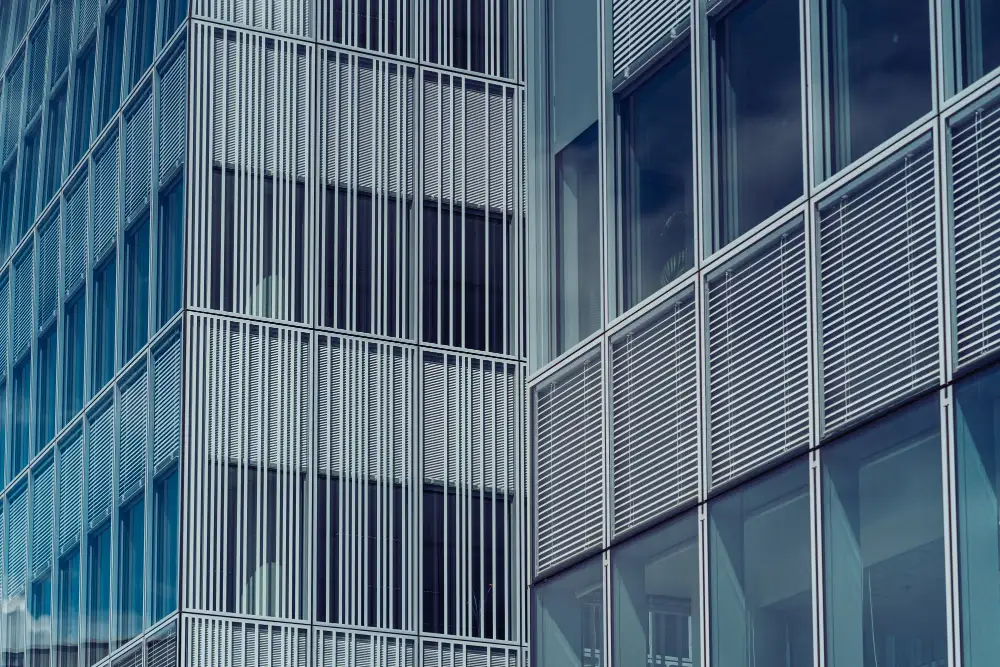 ฟาซาดที่ยืดหยุ่นต่อสภาพภูมิอากาศ