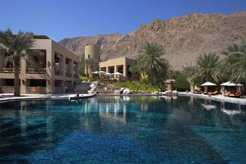 โรงแรม Six Senses Zighy Bay