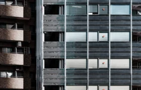 ฟาซาดที่ทนต่อไฟ